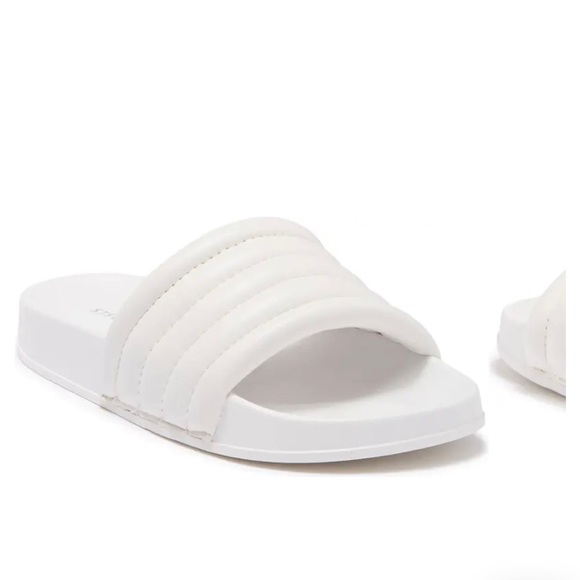 NWT Steve Madden Slaye Quilted Slide Sandal Size 10 - Picture 1 of 3